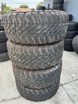 35x12.50r20 Toyo tires en excelentes condiciones de vida las 4
