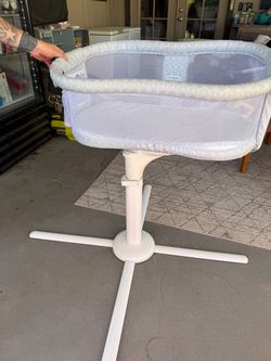 Halo Bassinet Swivel Sleeper