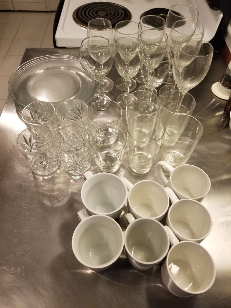 Glassware and Mugs - Make Offer