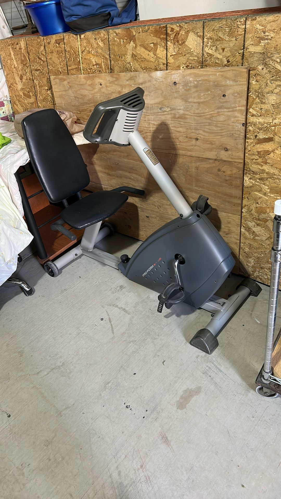 Freeform exercising bike