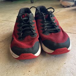 Tennis Shoes 