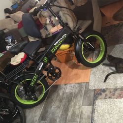 Best Folding Ebike For The Money Period!!!  Best Built And Beautiful!!! 28/30 Mph And 62 Mile Max Range Absolutely Awesome and Best Engineered! 