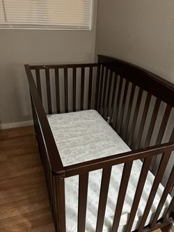 Baby Crib With Mattress