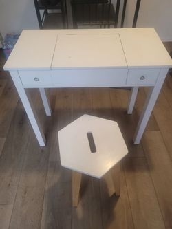 Vanity desk with stool