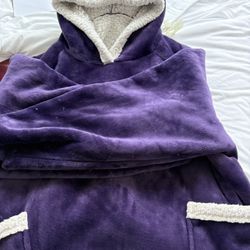 Oversized Winter Hoodie 