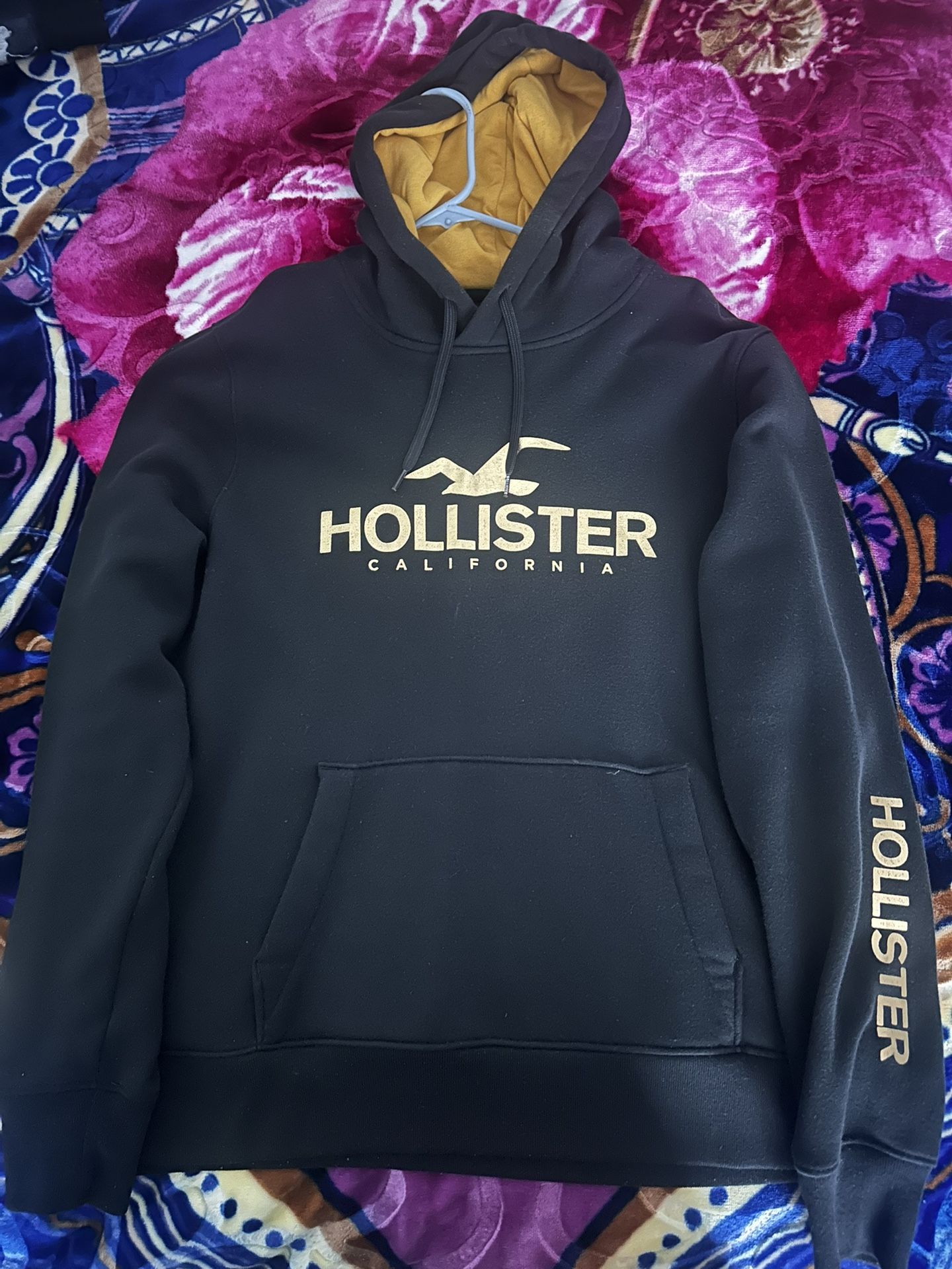 Hollister Hoodie XL