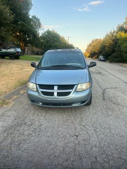 2003 Dodge caravan se