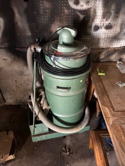 American Cleaning Equip Minuteman Vacuum Cleaner, w/ Hose 115VAC, 9.5A, X-100