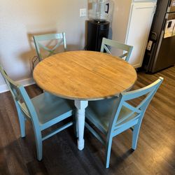 Dining room table for sale!!!