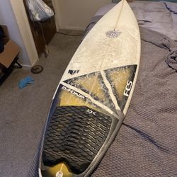 5’9 Ward Coffee Surfboard 