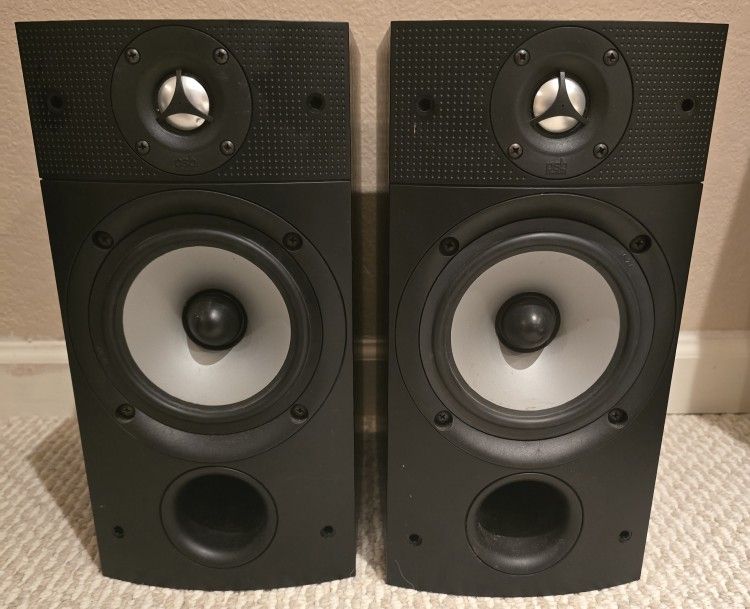 Pair Of PSB 1b Bookshelf Speakers 