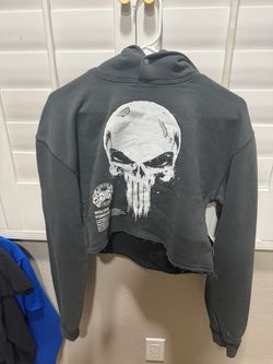Darc sport crop hoodie punisher