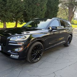 2023 Lincoln Aviator
