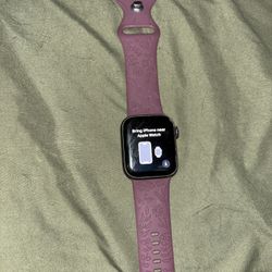 Apple Watch 40mm SE