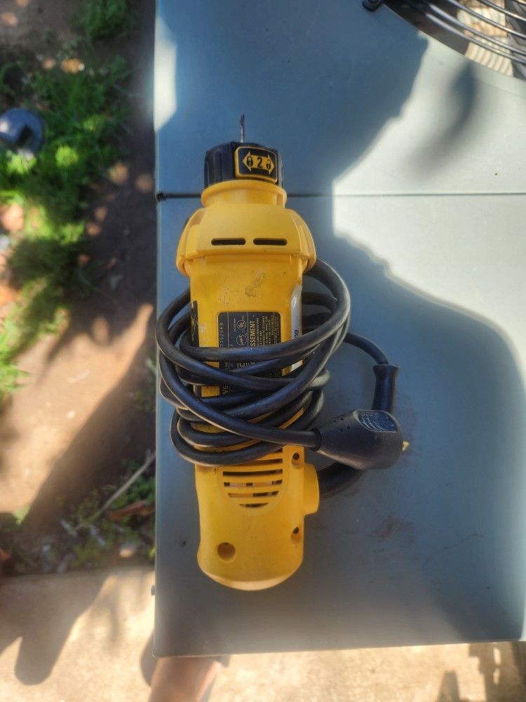 Dewalt