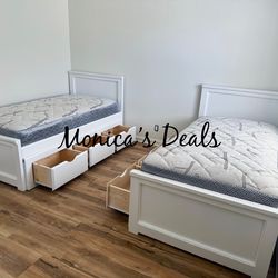 2 Twin Solid Wood Beds With 3 Drawers And Mattresses $1,100