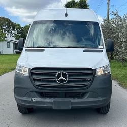 Sprinter 2500 High Roof I4