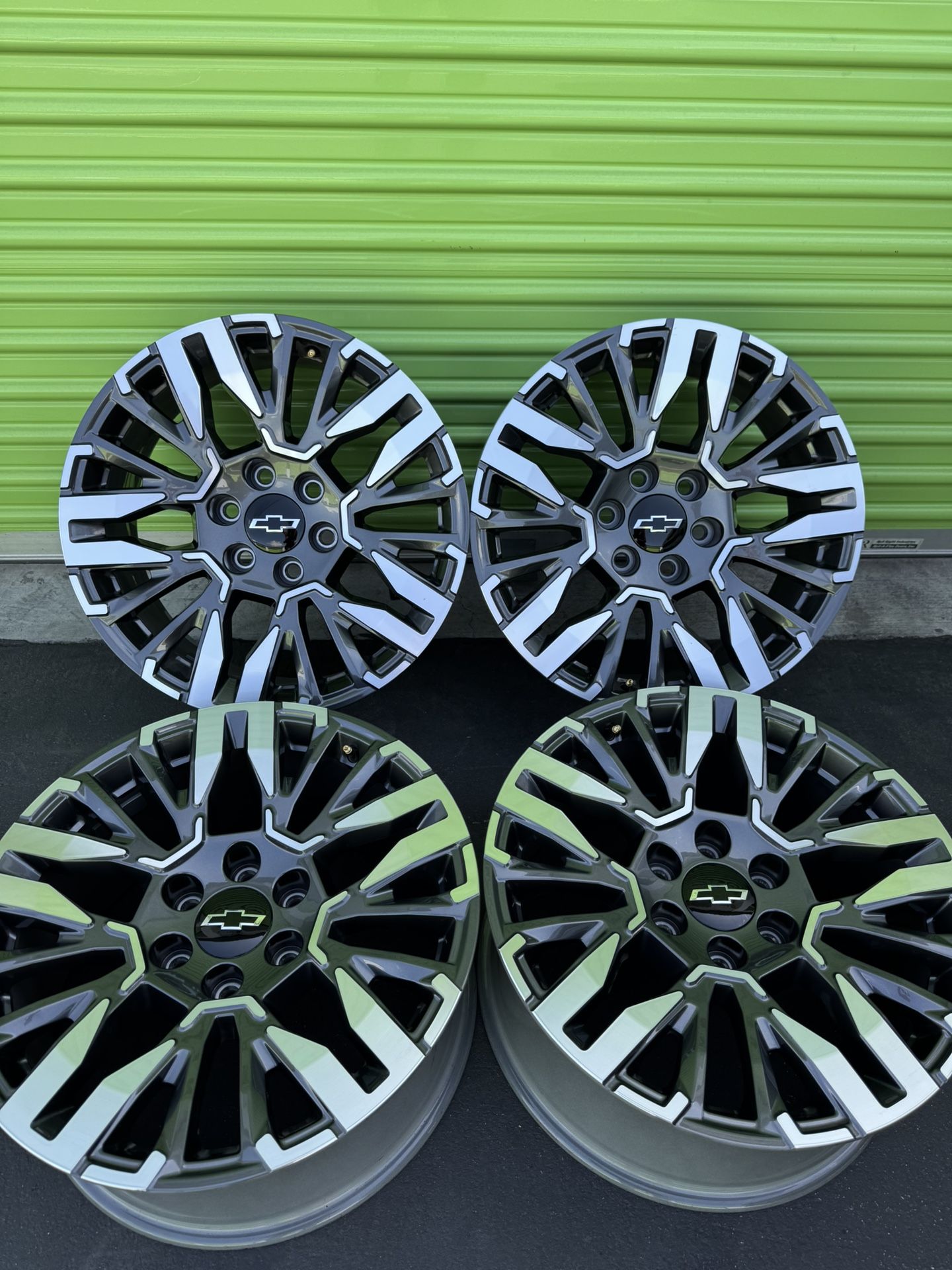 Chevy Silverado Tahoe Suburban Z71 Factory Wheels