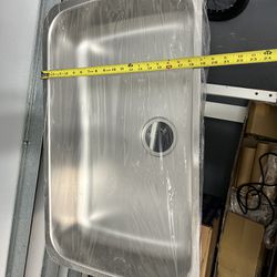 Stainless Steel Under mount Kitchen Sink 