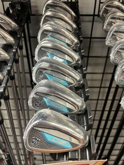 Wilson D9 Iron Set *NEW*