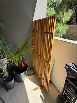 Modern Wood Slat Room Divider / Privacy Screen