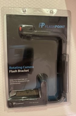 Flashpoint Rotating Camera Flip-Flash Bracket with Integrated Anti Twist Plate