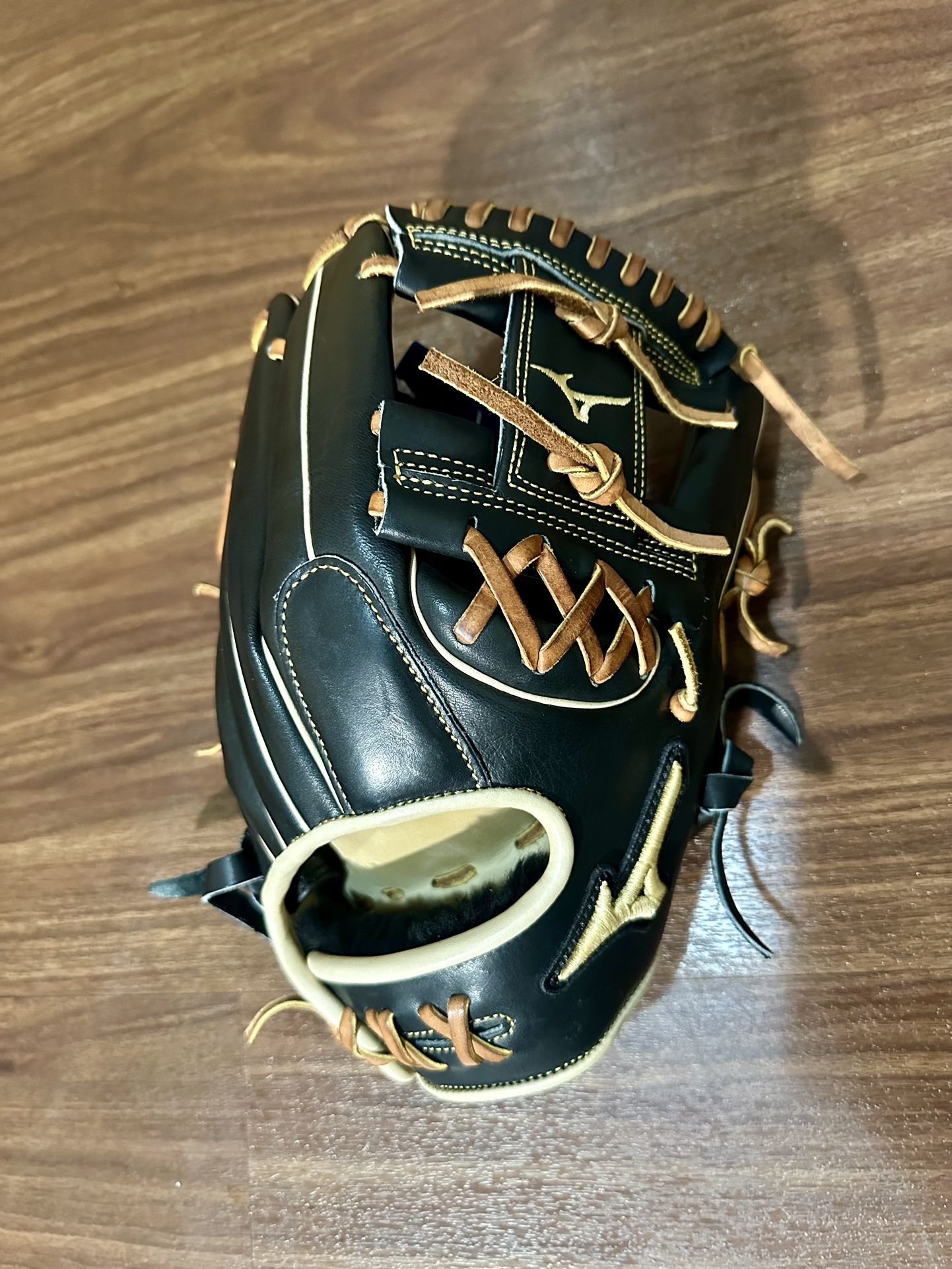 Brand New Baseball Glove 