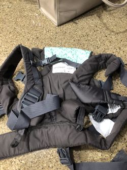 Infant carrier
