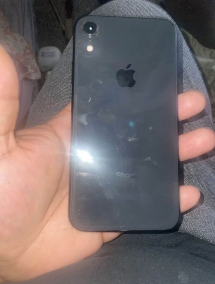 iPhone XR