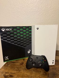 WHITE XBOX SERIES X