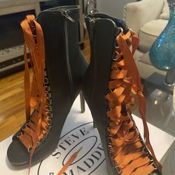 Lace Up Steve Madden High Heels 7 1/2