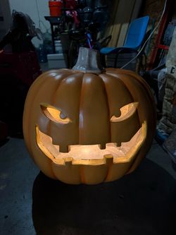 Light up jack o lantern 18 inch