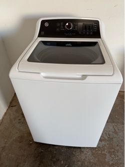 GE 4.5 cu. ft. Top Load Washer in White with Dual Action Agitator