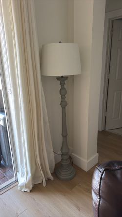 Standing lamp