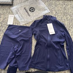 Lululemon Women Set Blue Size4
