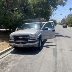 2005 Chevrolet Silverado 2500 HD Crew Cab