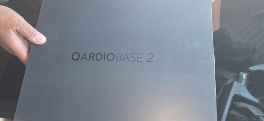Qardio base 2 wireless smart scale and body analyzer