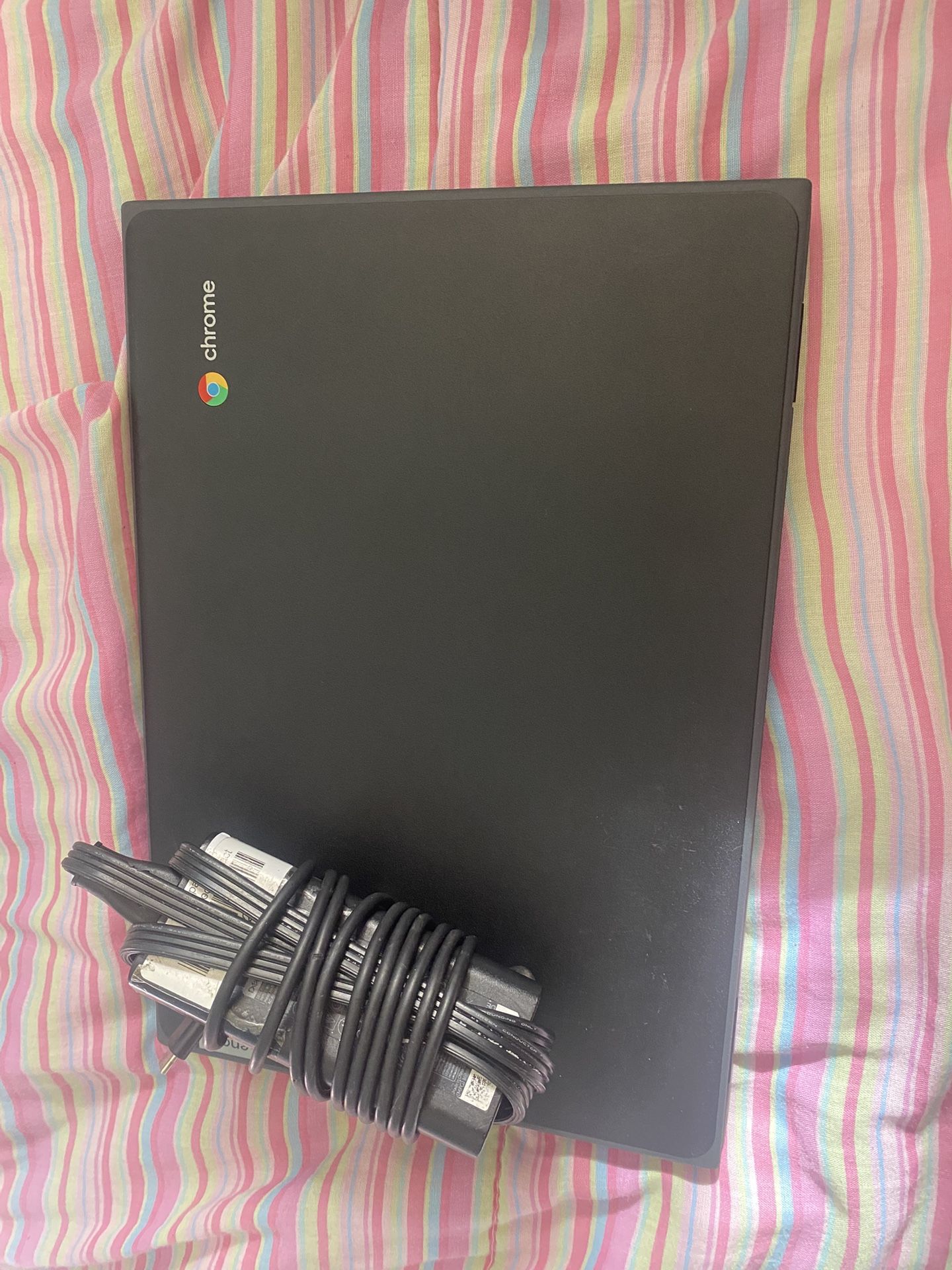 ACER C771 Chromebook Specs: Processor: Intel Celeron 3855U Graphics: Integrated Intel HD Graphics 510 Memory: 4GB RAM Storage: 32GB SSD Display: 11.6