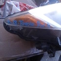 Toyota RAV4 2018-2016 Left Head Light