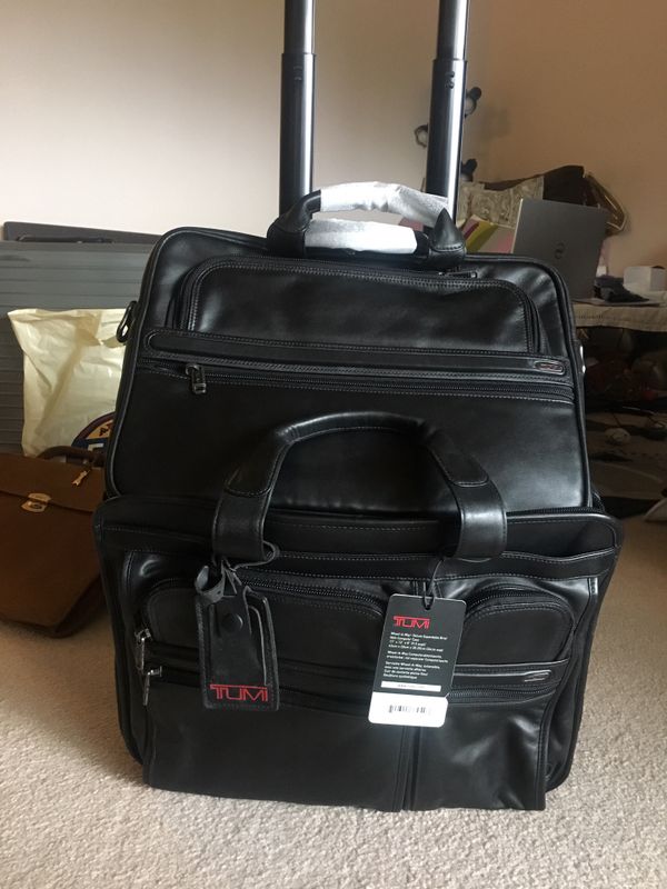 tumi computer case