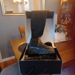 boots 8.5 new