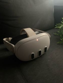 Vr meta quest 3 works like new
