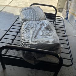 Futon 