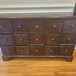 Antique Chest (Pharmacist Chest)