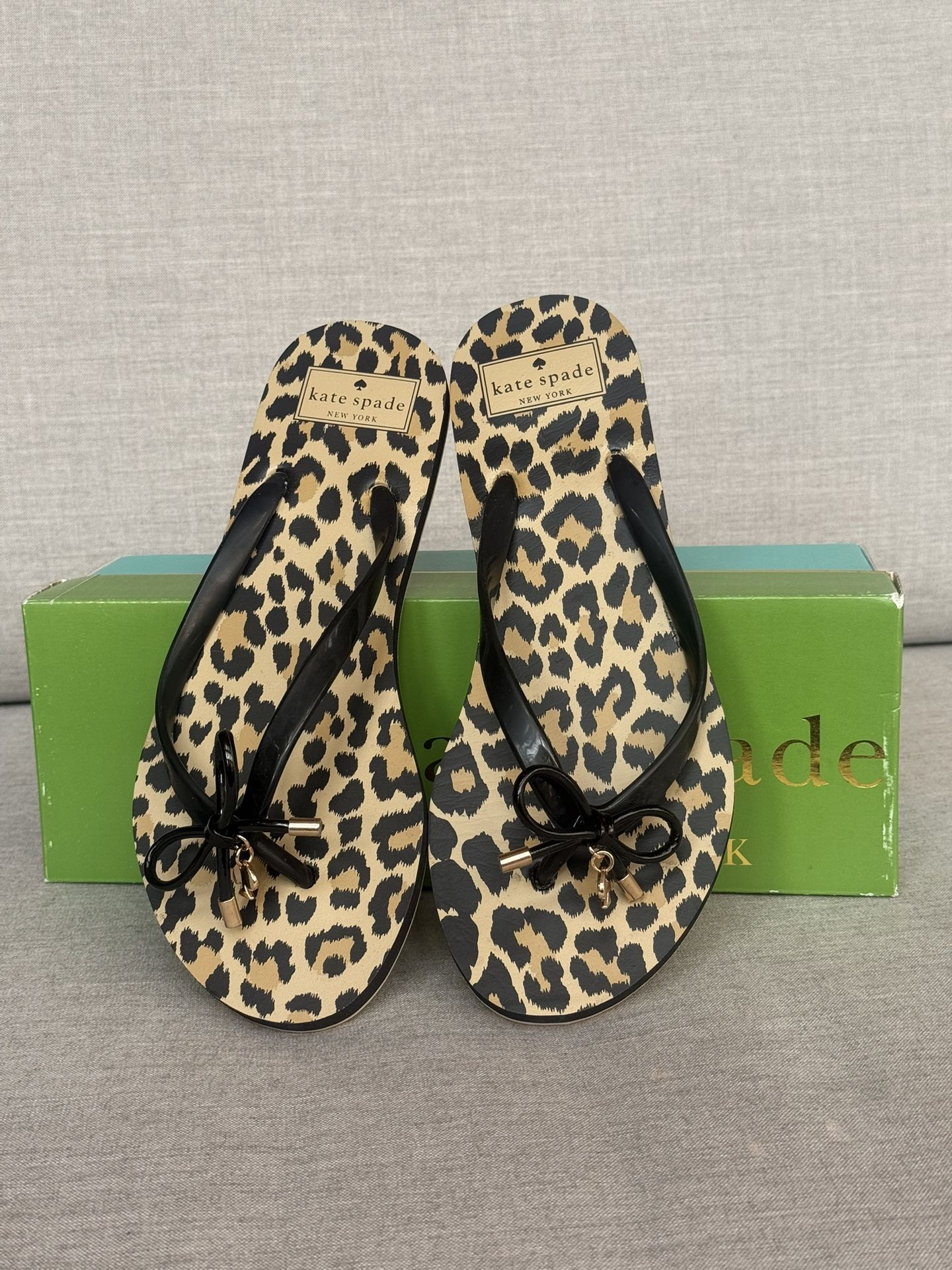 Size 8, Kate Spade Sandals. New!