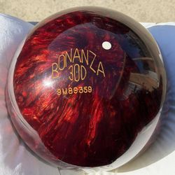 Bowling Ball BONANZA 300? 30D? Garnet Red Swirl 11 lbs  $30 OBO