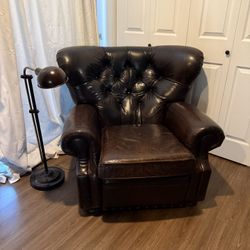 Pottery Barn Leather Recliner 