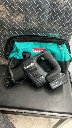 Makita XRJ07 18v LXT Brushless Reciprocating Saw Compact Sawzall