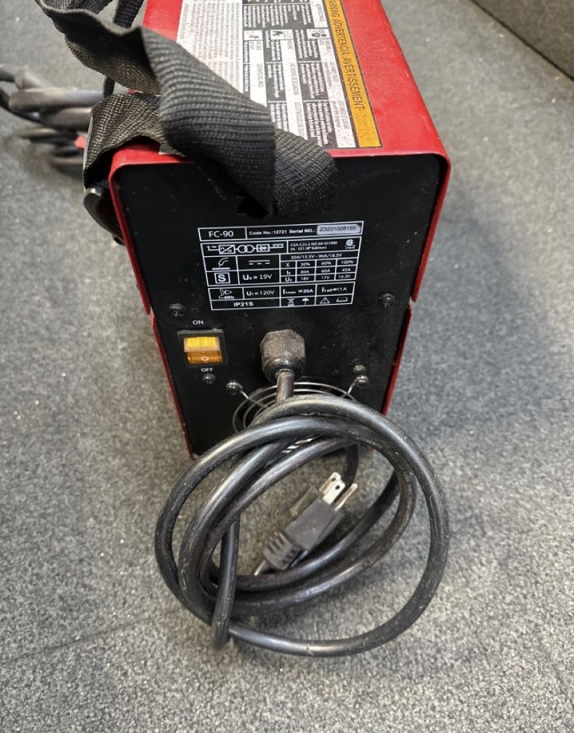 Century FC90 Welder for Sale in Gladstone, OR OfferUp