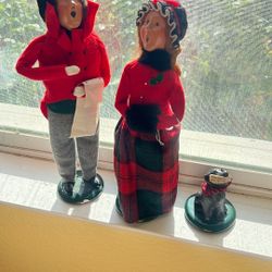 Byers Choice Christmas Dolls And Dog 